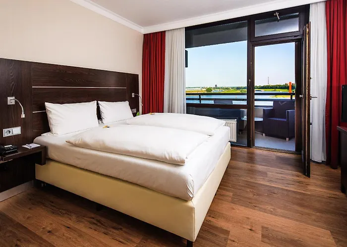 Hotell Rheingarten 4*