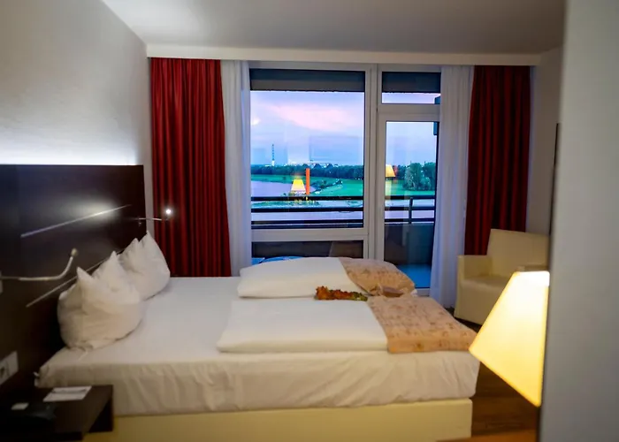 Rheingarten מלון 4*